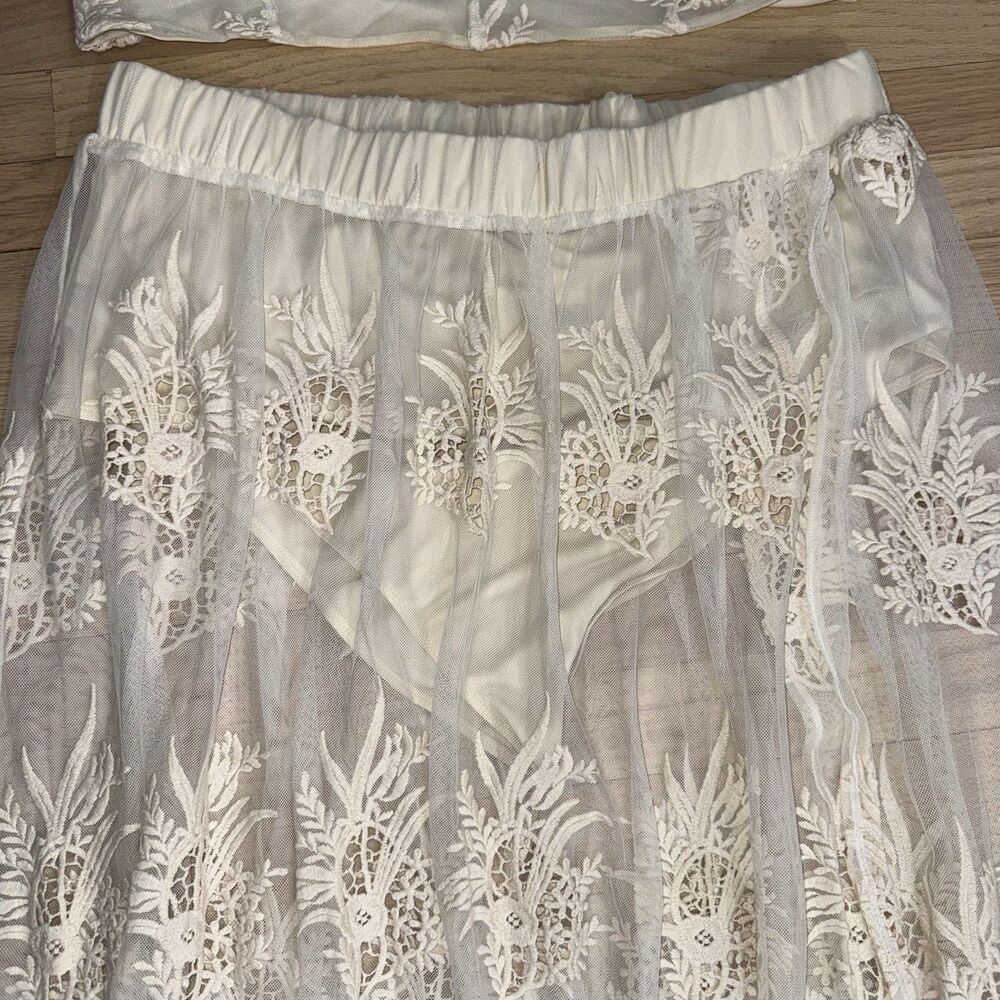Fashion to Figure SRV x FTF Sheer Lace Maxi Skirt Crop Top Plus Size 2X - Picture 2 of 8